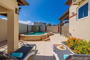 Sleeps 11 6 Bedrooms Privatepool Outdoor Dining