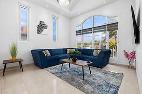 Sleeps 11 6 Bedrooms Privatepool Outdoor Dining