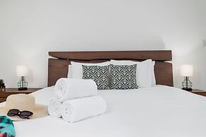 Sleeps 11 6 Bedrooms Privatepool Outdoor Dining