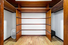 Spacious 4BR Villa Private Pool Cozy Location