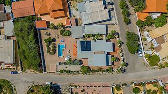 Spacious 4BR Villa Private Pool Cozy Location