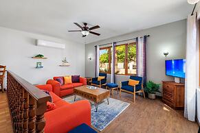 Spacious 4BR Villa Private Pool Cozy Location