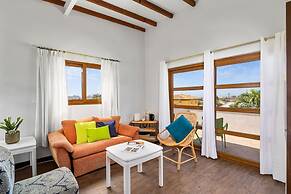 Spacious 4BR Villa Private Pool Cozy Location