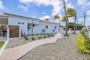 Secluded Beachfront Gem Pool Patio View BBQ