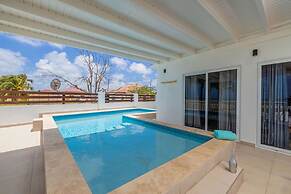 Secluded Beachfront Gem Pool Patio View BBQ