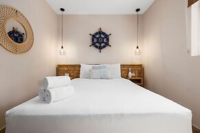 Secluded Beachfront Gem Pool Patio View BBQ