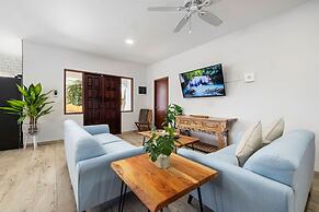 Secluded Beachfront Gem Pool Patio View BBQ