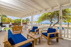 Secluded Beachfront Gem Pool Patio View BBQ