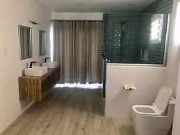 Secluded Beachfront Gem Pool Patio View BBQ