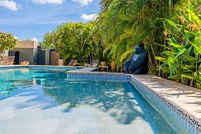 Ocean View 5BR Villa Steps to Beach Privatepool