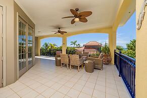 Ocean View 5BR Villa Steps to Beach Privatepool