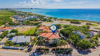 Ocean View 5BR Villa Steps to Beach Privatepool