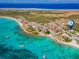 NEW Luxury 4BR Beachfront Villa w Infinity Pool