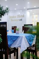 Senior Hotel