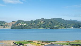 Namhae Ryu&lee Pet Pension