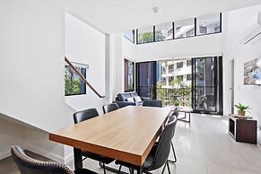 The Aubrey - Surfers Paradise