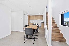 The Aubrey - Surfers Paradise