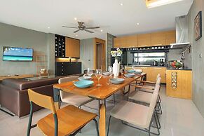 Avant-Garde 4BR Pool Villa Otero Kamala