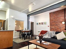 U Suites on Egmont