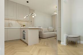 Żupnicza Apartment Warsaw by Renters