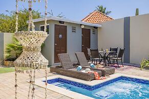 Beautiful 3br4ba Amazing Location w Private Pool