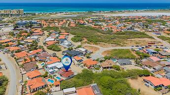 Beautiful 3br4ba Amazing Location w Private Pool