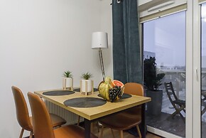 Lumina New 3-room apart with parking