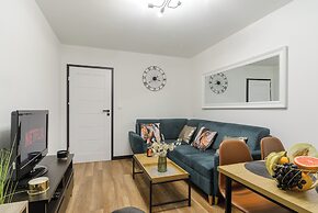 Lumina New 3-room apart with parking