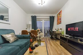 Lumina New 3-room apart with parking