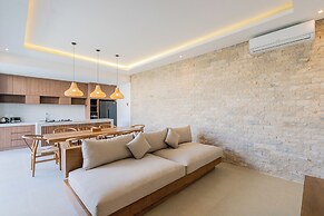 Yoki Villa by Hombali