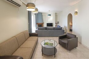 Luminous Penthouse big veranda by GHH