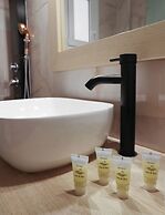 Luminous Penthouse big veranda by GHH