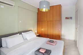 Luminous Penthouse big veranda by GHH