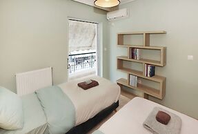 Luminous Penthouse big veranda by GHH