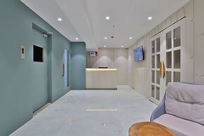 Hotel Serenity
