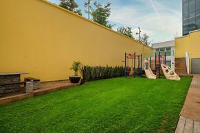 2BR Apt in Polanco - Pool - City Skyline View