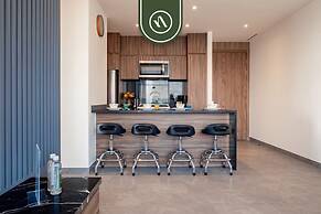 Luxury 2 BR Condo in Reforma - Skyline View - Pool