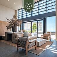 Luxury 2 BR Condo in Reforma - Skyline View - Pool