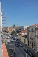 Liiiving in Porto Downtown Riverside Balcony