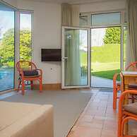 Liiiving in Porto Garden Pool House