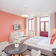 Liiiving Historic Cl Rigos Studio - 1B