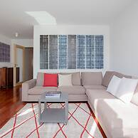 Liiiving in Porto Bright Light Apartment