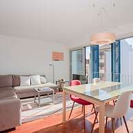 Liiiving in Porto Bright Light Apartment