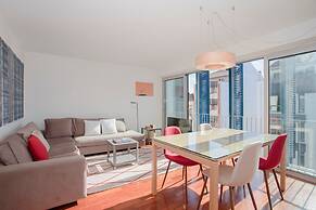Liiiving in Porto Bright Light Apartment