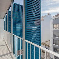 Liiiving in Porto Bright Light Apartment