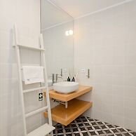 Liiiving in Porto - Light Boutique Apartment