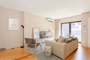 Liiiving in Porto - Light Boutique Apartment
