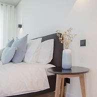 Liiiving in Gaia - Beach Seaside Apartment