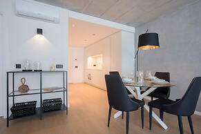 Liiiving in Gaia - Beach Seaside Apartment