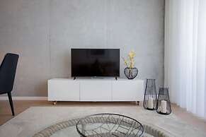 Liiiving in Gaia - Beach Seaside Apartment